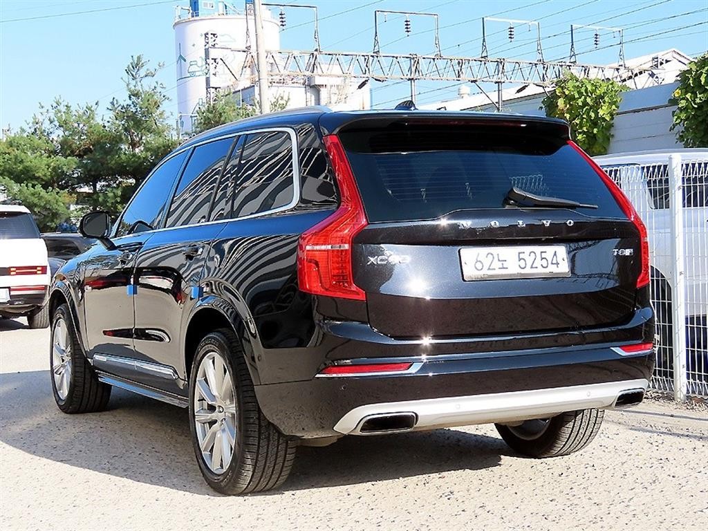 볼보 XC90 XC90 2세대 2.0 T8 AWD 인스크립션 이미지 3