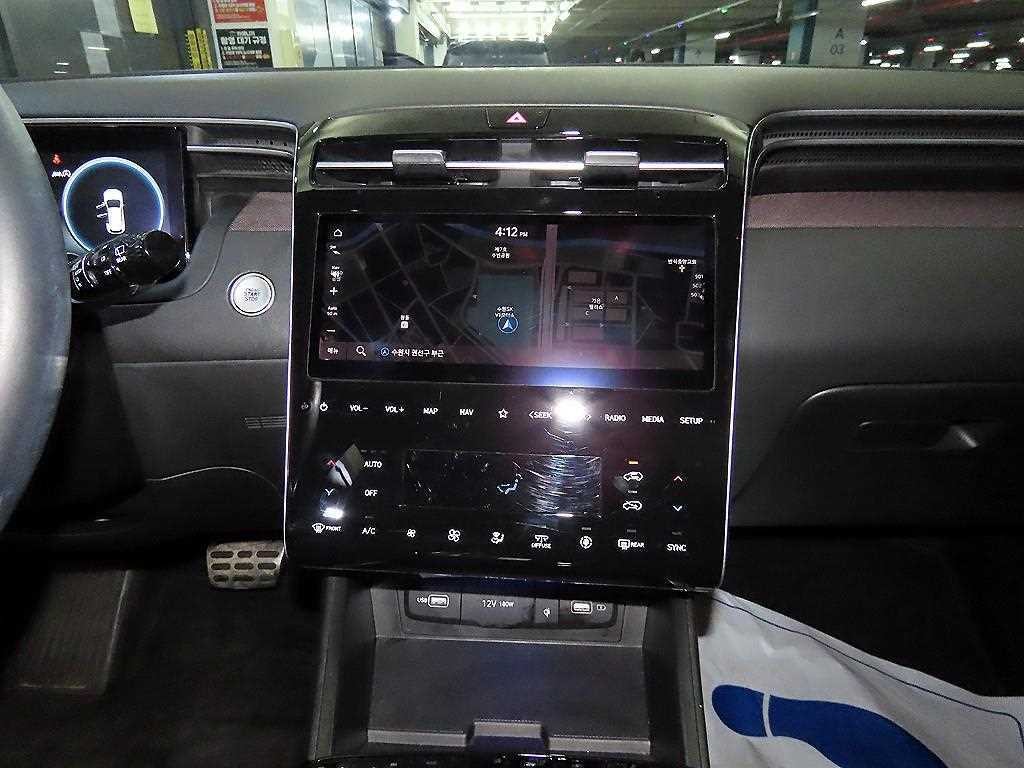 현대 투싼 투싼 (NX4) 가솔린 1.6 터보 2WD 인스퍼레이션 이미지 9