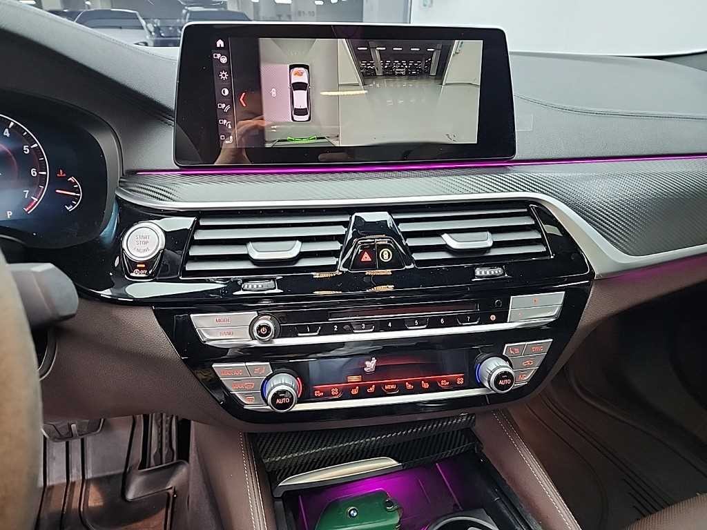 BMW 5시리즈 5시리즈 (G30) 530i xDrive M 스포츠 플러스 이미지 10