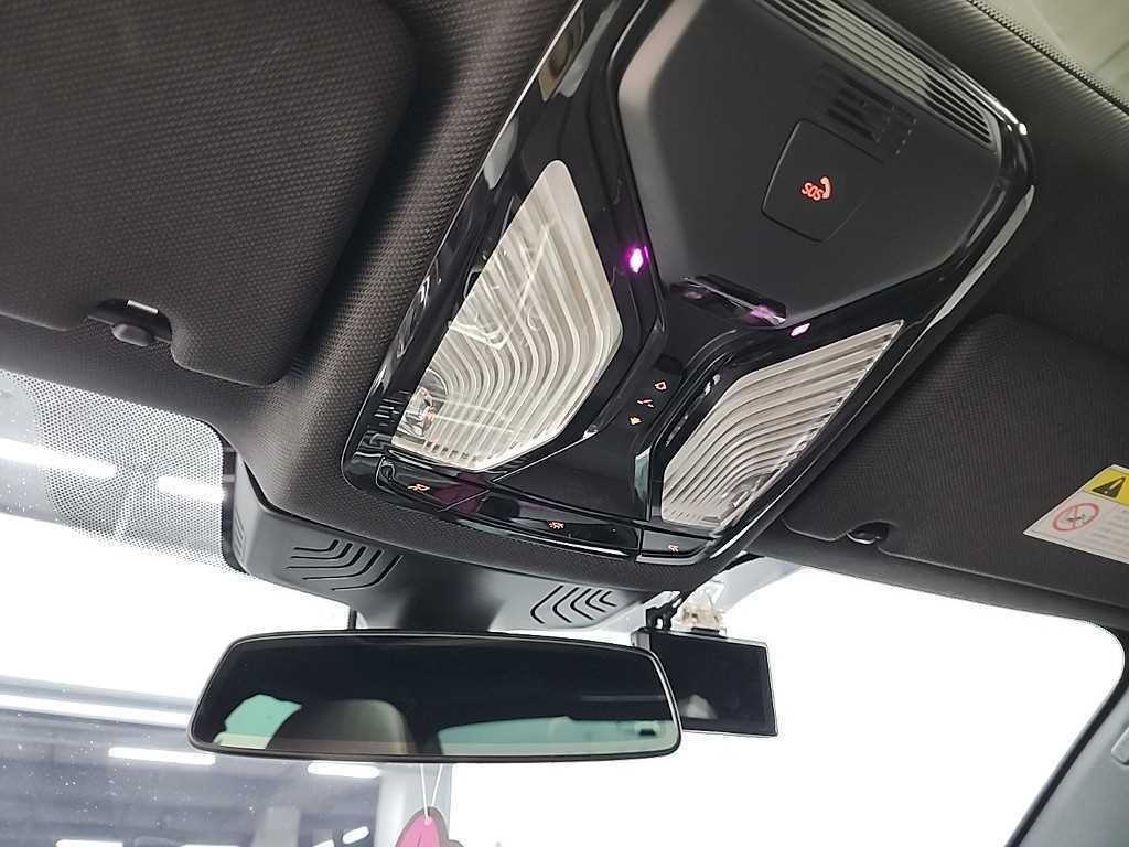 BMW 5시리즈 5시리즈 (G30) 530i xDrive M 스포츠 플러스 이미지 17