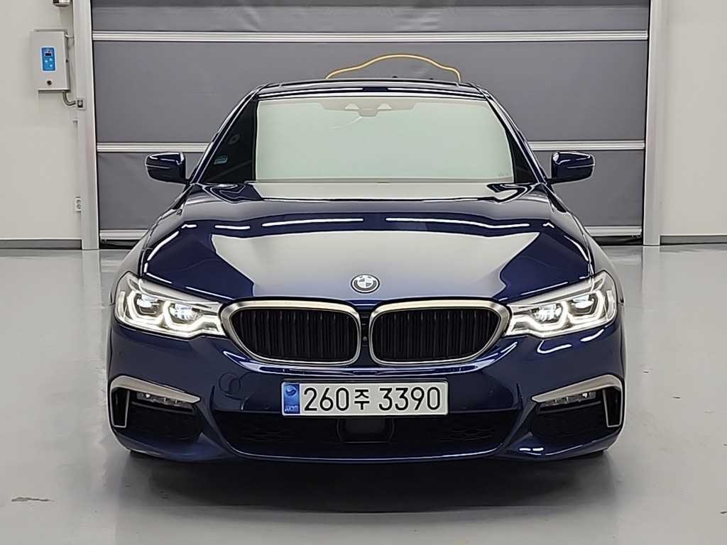 BMW 5시리즈 5시리즈 (G30) 530i xDrive M 스포츠 플러스 이미지 2