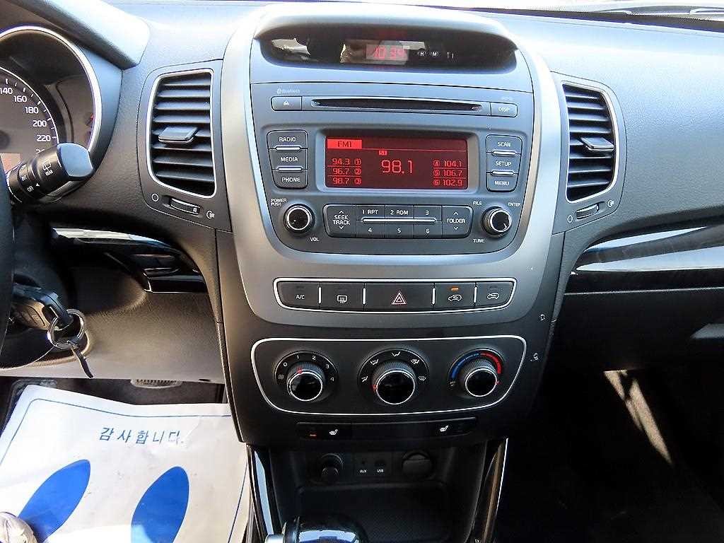 기아 쏘렌토 뉴 쏘렌토 R 4WD 2.0 LX 이미지 13