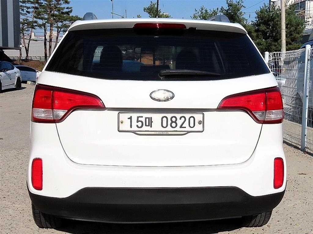 기아 쏘렌토 뉴 쏘렌토 R 4WD 2.0 LX 이미지 4