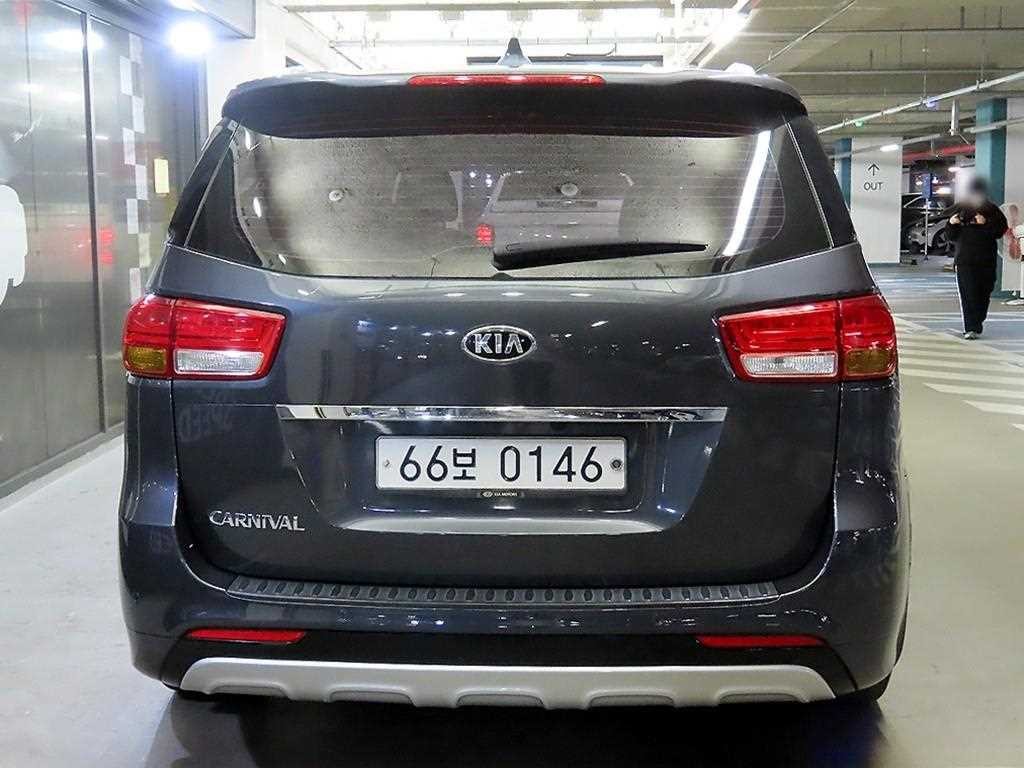 기아 카니발 올 뉴 카니발 디젤 9인승 럭셔리 이미지 5