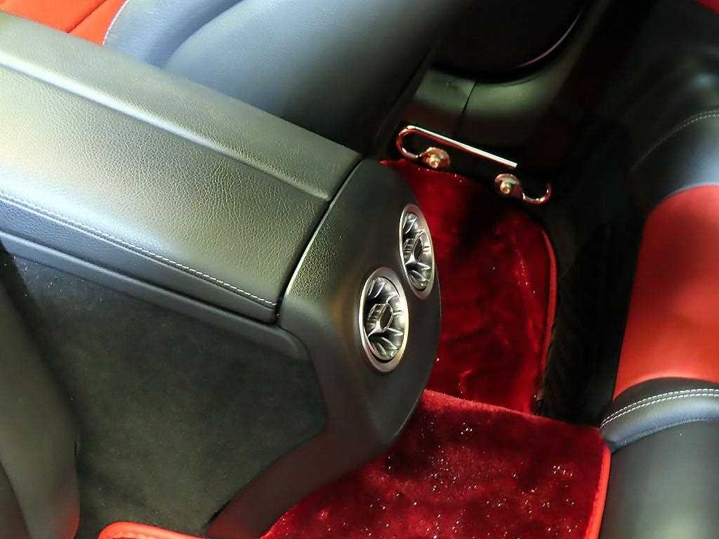벤츠 E 클래스 E-클래스 W213 E450 4MATIC 쿠페 이미지 16