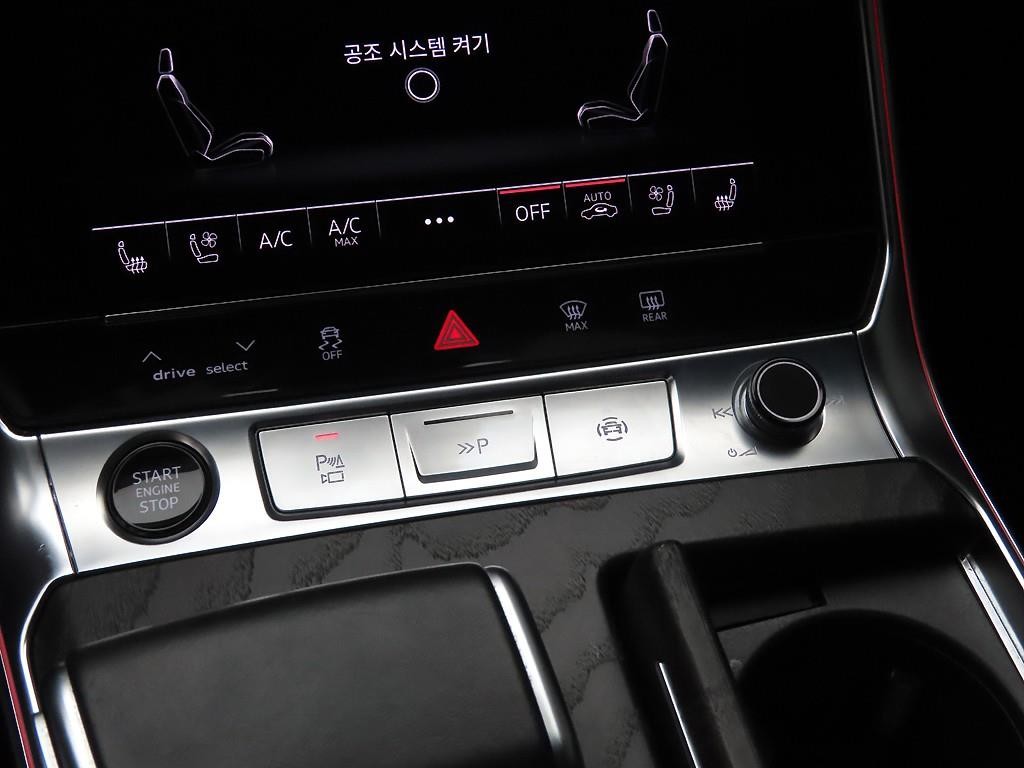 아우디 A6 A6 (C8) 45 TFSI 프리미엄 이미지 10