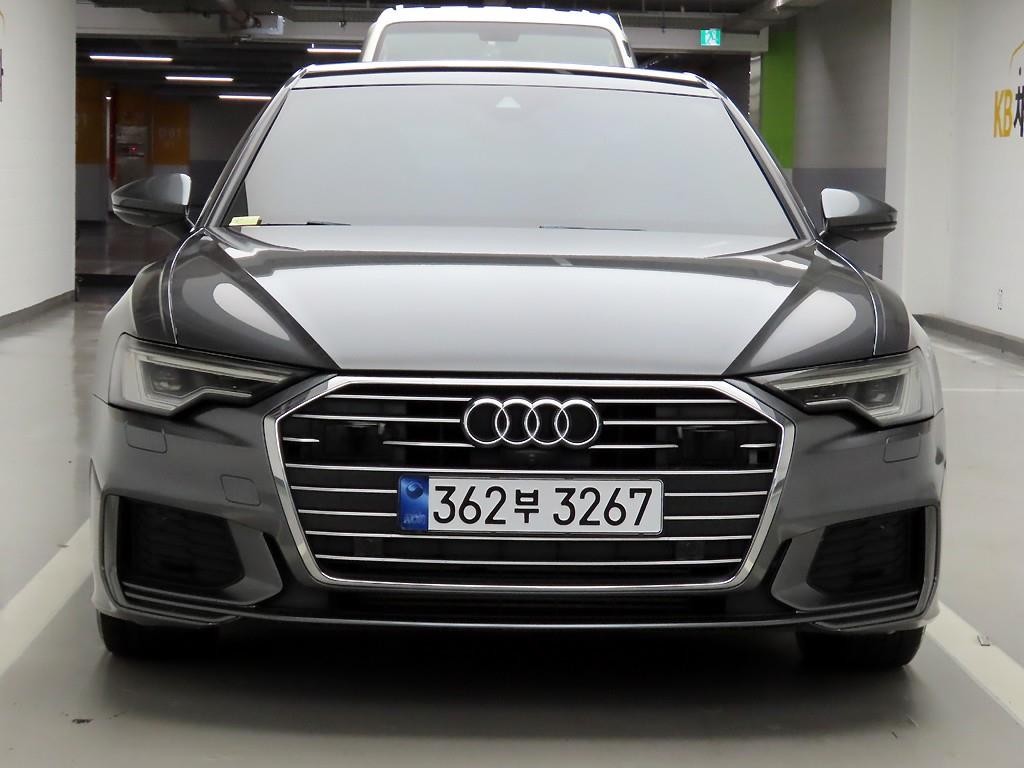 아우디 A6 A6 (C8) 45 TFSI 프리미엄 이미지 2