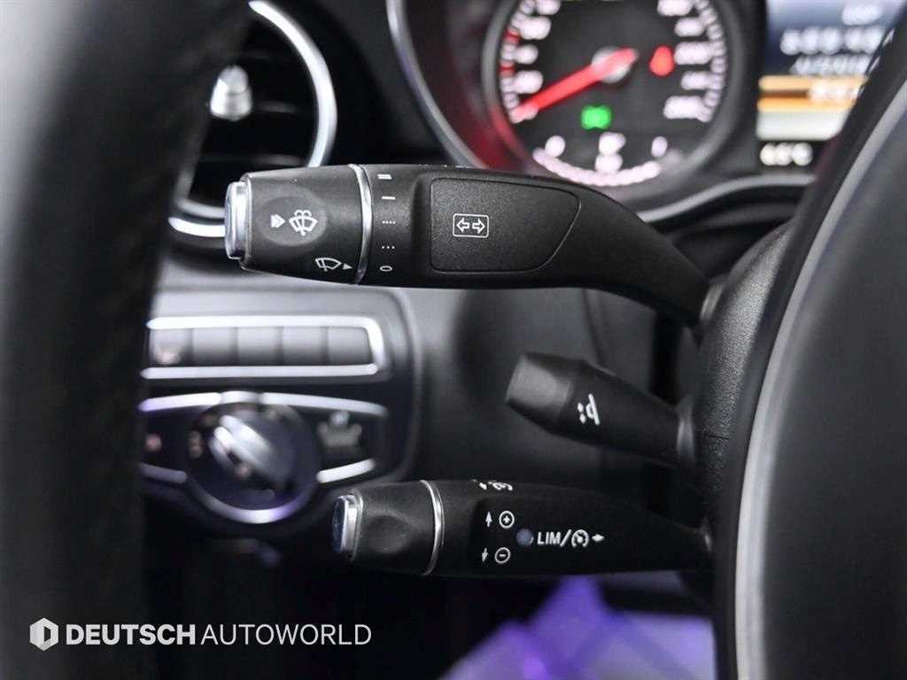 벤츠 C 클래스 C클래스 W205 C220 d 아방가르드 이미지 17