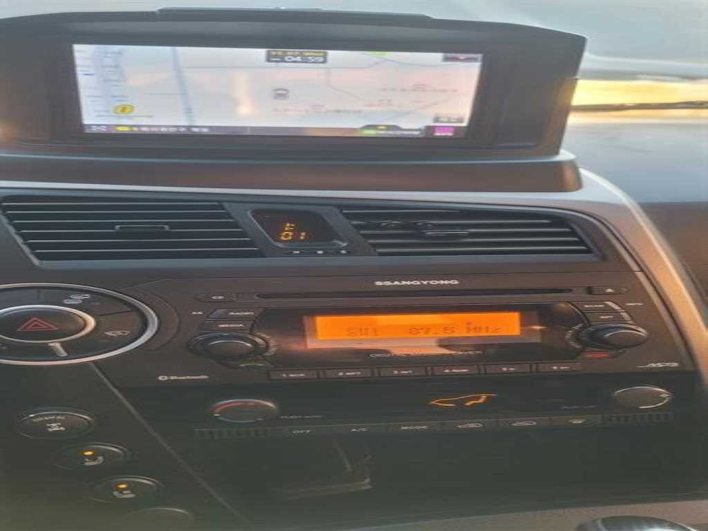KG모빌리티(쌍용) 코란도 코란도스포츠 디젤 4WD CX7 패션 이미지 4
