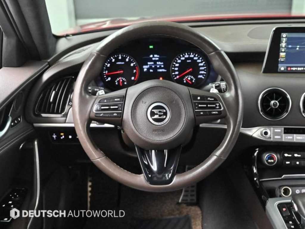 기아 스팅어 가솔린 2.0 터보 2WD 플래티넘 이미지 13