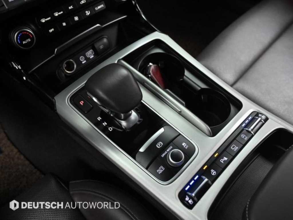 기아 스팅어 가솔린 2.0 터보 2WD 플래티넘 이미지 9