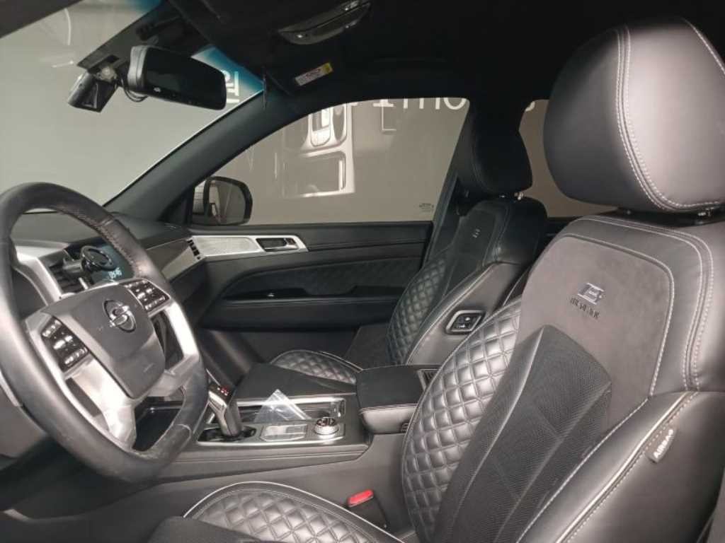 KG모빌리티(쌍용) 렉스턴 올 뉴 렉스턴 (Y450) 디젤 2.2 4WD 더 블랙 이미지 7