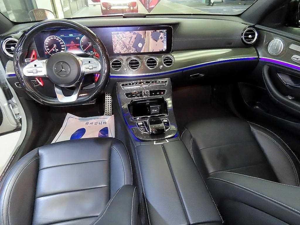 벤츠 E 클래스 E-클래스 W213 E350 4MATIC AMG LINE 이미지 10