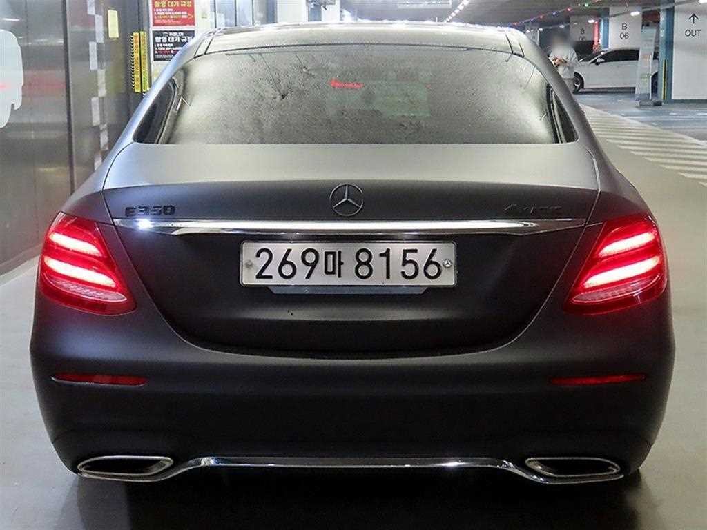 벤츠 E 클래스 E-클래스 W213 E350 4MATIC AMG LINE 이미지 5