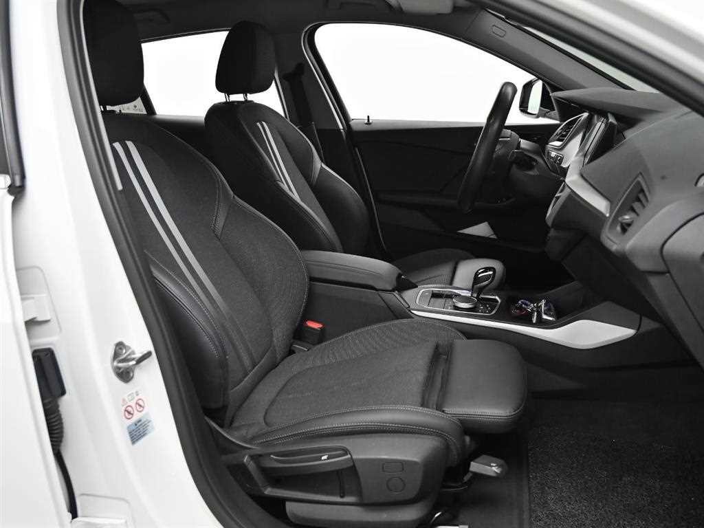 BMW 1시리즈 1시리즈 (F40) 118d 조이 이미지 10