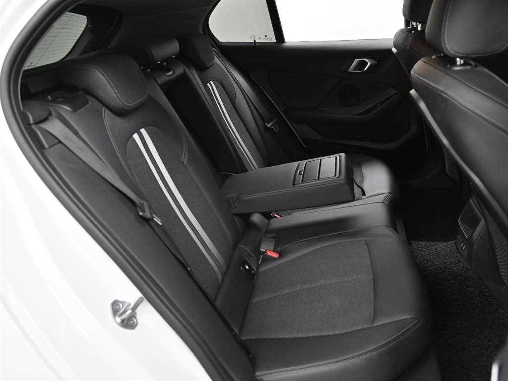 BMW 1시리즈 1시리즈 (F40) 118d 조이 이미지 12