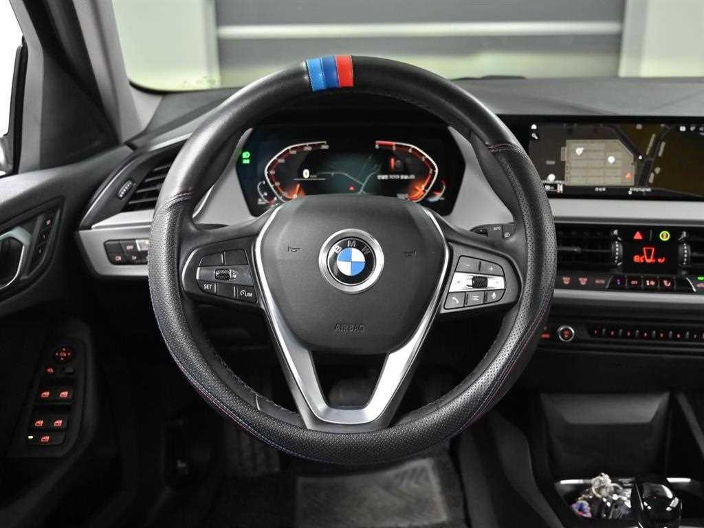 BMW 1시리즈 1시리즈 (F40) 118d 조이 이미지 13
