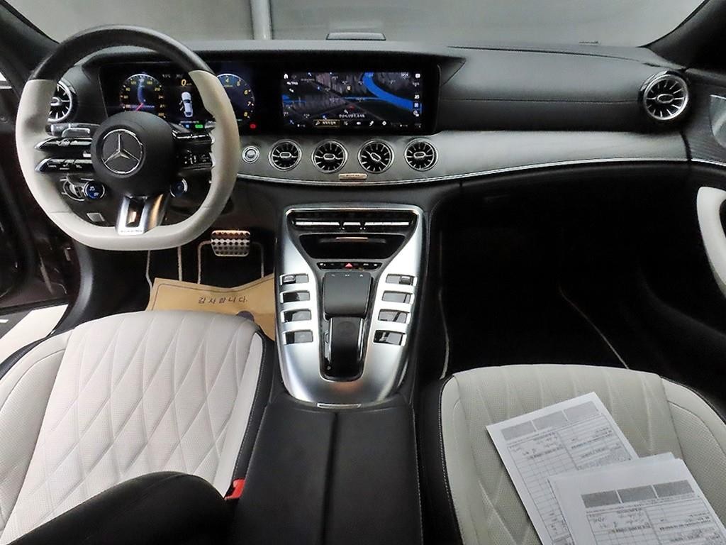 벤츠 AMG GT 4도어 43 4MATIC+ 스페셜 에디션 이미지 7