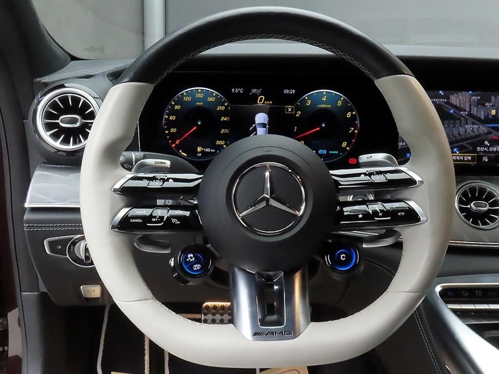 벤츠 AMG GT 4도어 43 4MATIC+ 스페셜 에디션 이미지 9