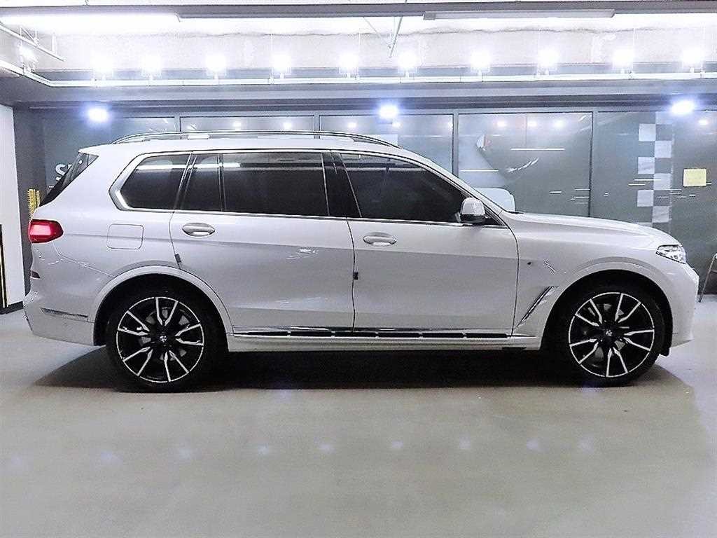 BMW X7 X7 (G07) xDrive 40i M 스포츠 이미지 3