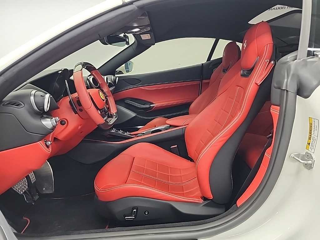 페라리 포르토피노 M 3.9 V8 이미지 11