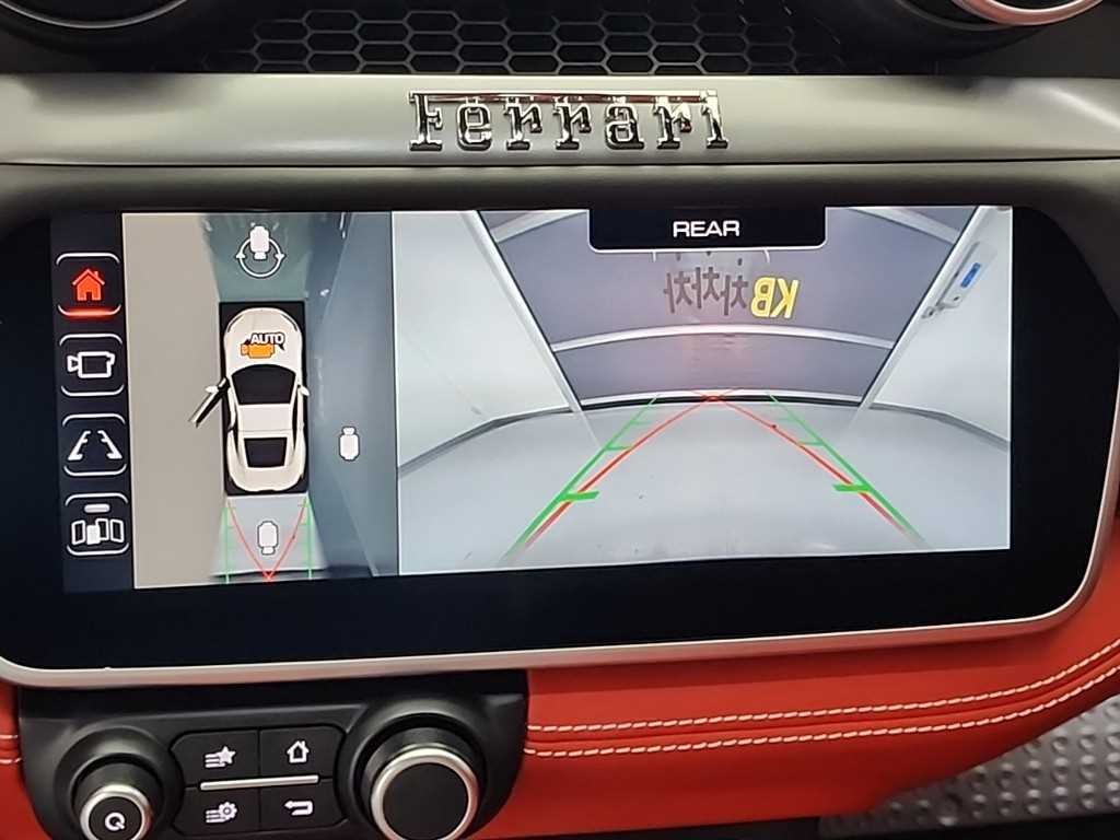 페라리 포르토피노 M 3.9 V8 이미지 14