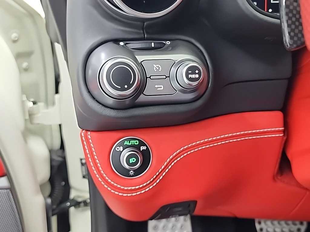 페라리 포르토피노 M 3.9 V8 이미지 17