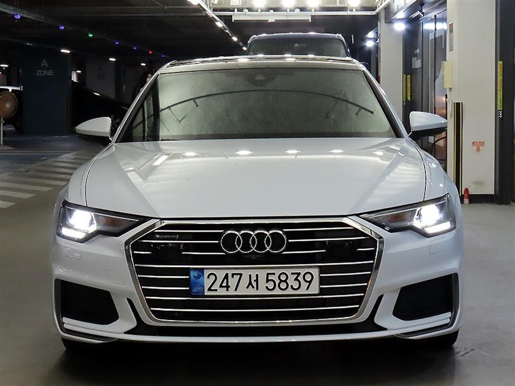 아우디 A6 A6 (C8) 40 TDI 콰트로 프리미엄 이미지 2
