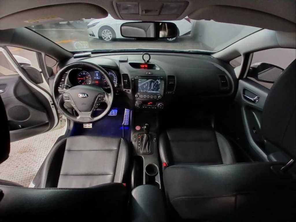 기아 K3 1.6 GDI 럭셔리 ECO PLUS 이미지 6