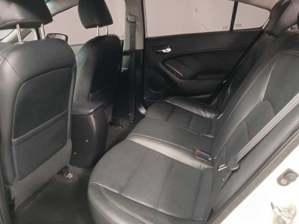 기아 K3 1.6 GDI 럭셔리 ECO PLUS 이미지 8