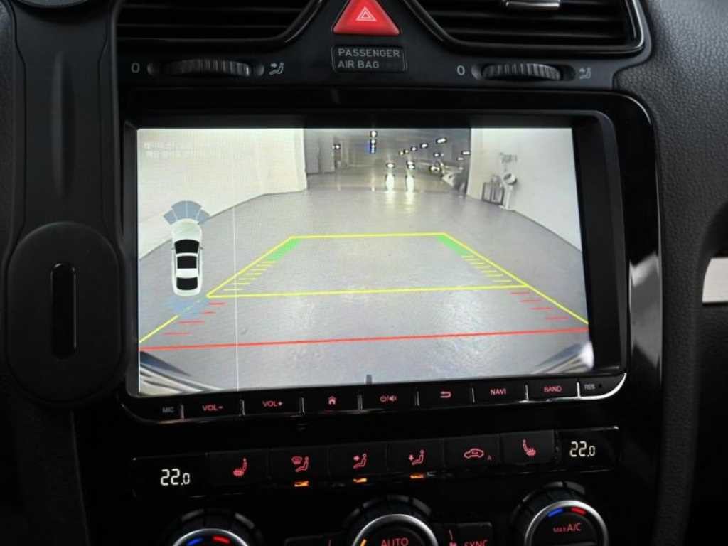 폭스바겐 시로코 2.0 TSI R 이미지 15