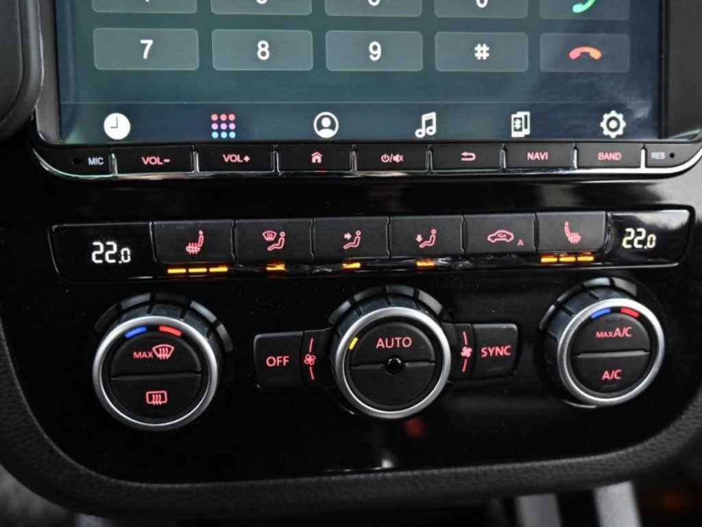 폭스바겐 시로코 2.0 TSI R 이미지 17