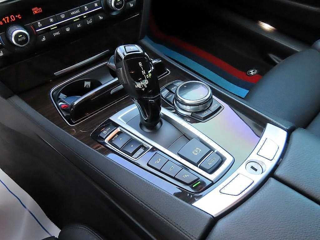 BMW 7시리즈 7시리즈 (F01) 730 d xDrive 이미지 11