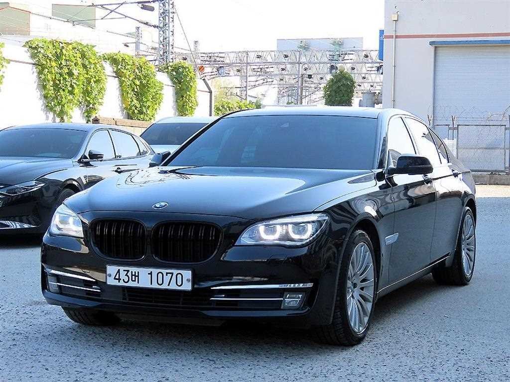 BMW 7시리즈 7시리즈 (F01) 730 d xDrive 이미지 2
