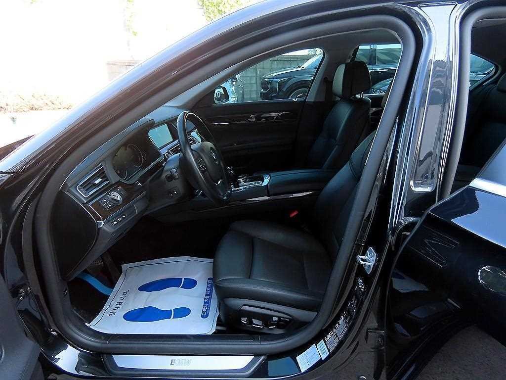 BMW 7시리즈 7시리즈 (F01) 730 d xDrive 이미지 5