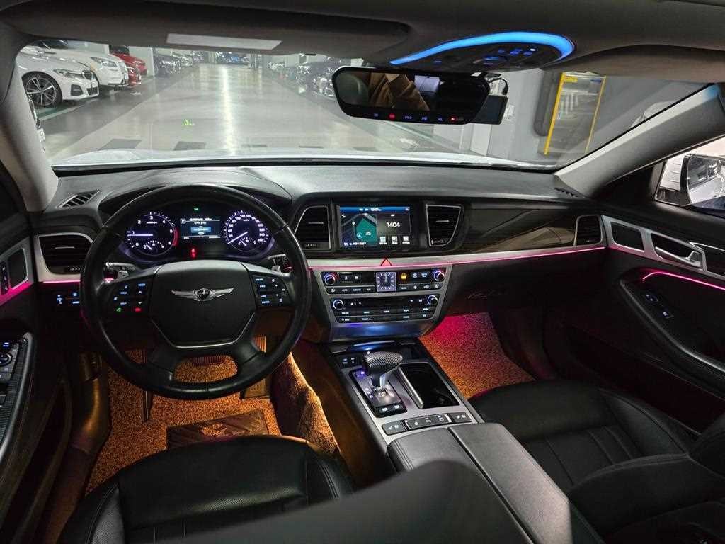 제네시스 G80 2.2D AWD 프리미엄 럭셔리 이미지 8