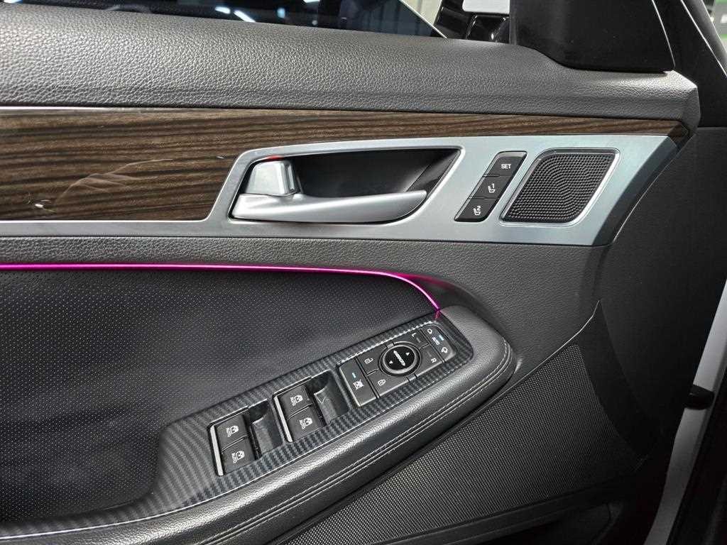 제네시스 G80 2.2D AWD 프리미엄 럭셔리 이미지 9