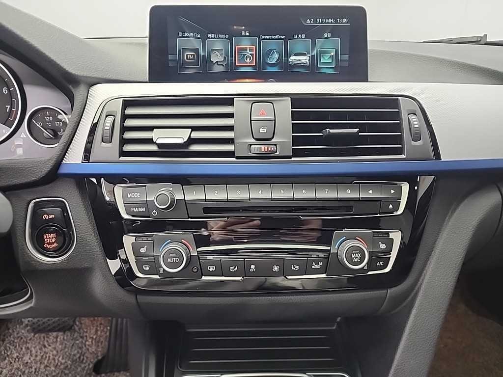 BMW 3시리즈 3시리즈 (F30) 330i M 스포츠 이미지 10