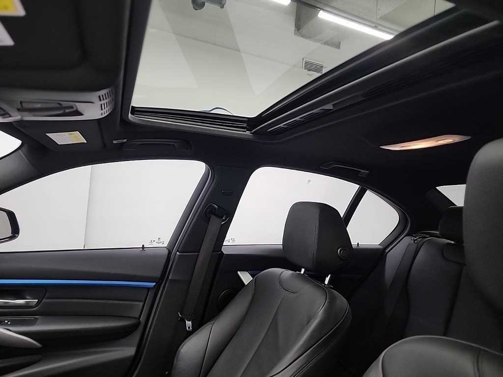 BMW 3시리즈 3시리즈 (F30) 330i M 스포츠 이미지 14