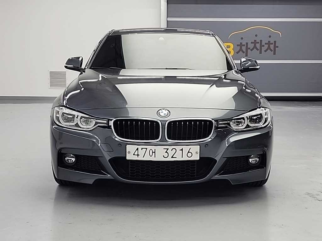 BMW 3시리즈 3시리즈 (F30) 330i M 스포츠 이미지 2