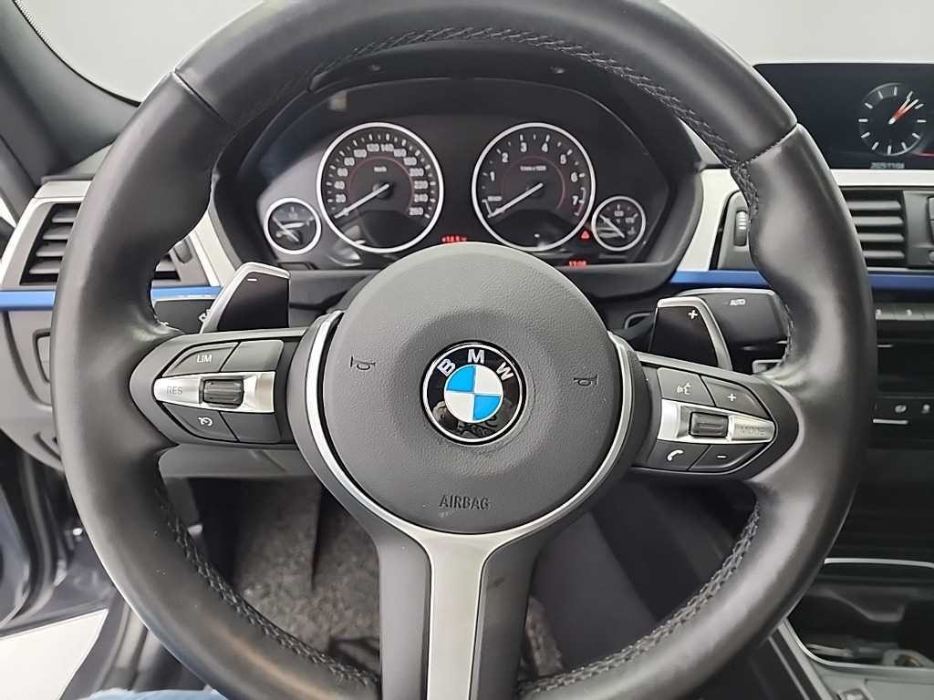 BMW 3시리즈 3시리즈 (F30) 330i M 스포츠 이미지 9