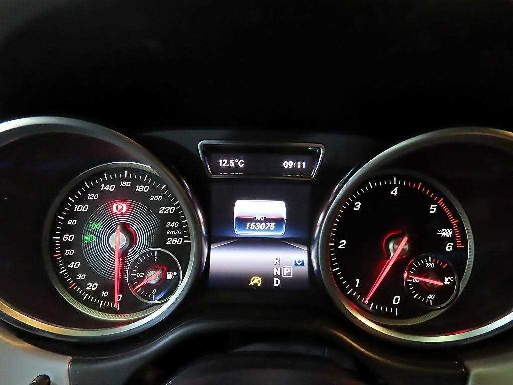 벤츠 GLE 클래스 GLE 클래스 W166 GLE 350 d 4MATIC 이미지 9