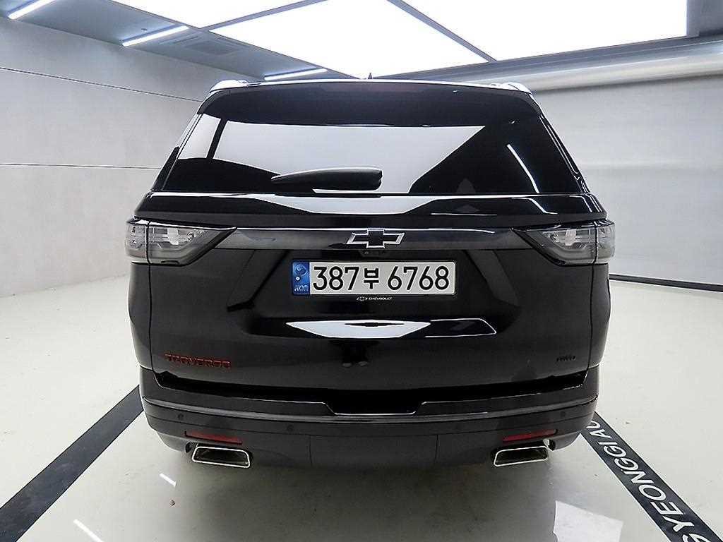 쉐보레 트래버스 3.6 AWD 레드라인 이미지 3