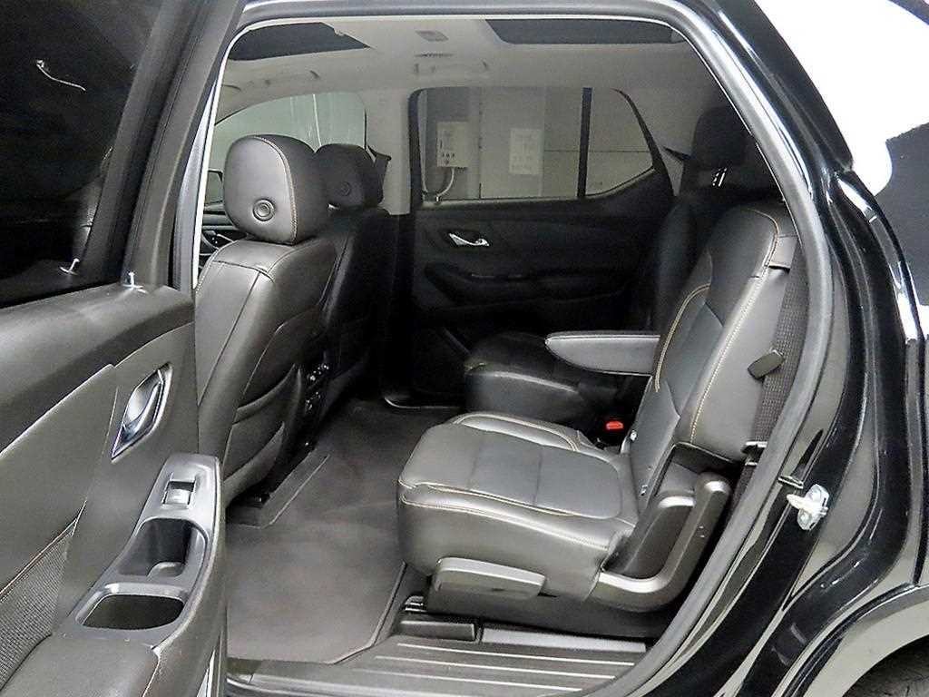쉐보레 트래버스 3.6 AWD 레드라인 이미지 6