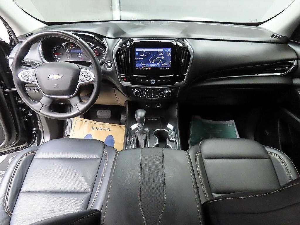 쉐보레 트래버스 3.6 AWD 레드라인 이미지 7