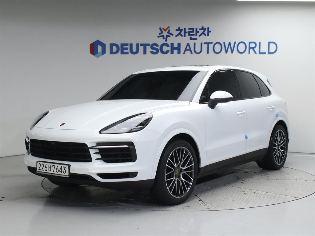 포르쉐 카이엔 카이엔(PO536) 3.0 이미지 1