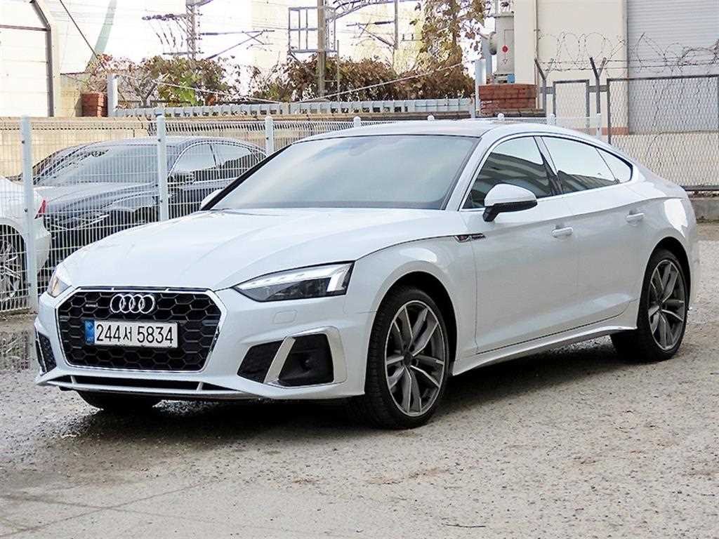 아우디 A5 A5 (F5) 40 TDI 콰트로 프리미엄 스포트백 이미지 1