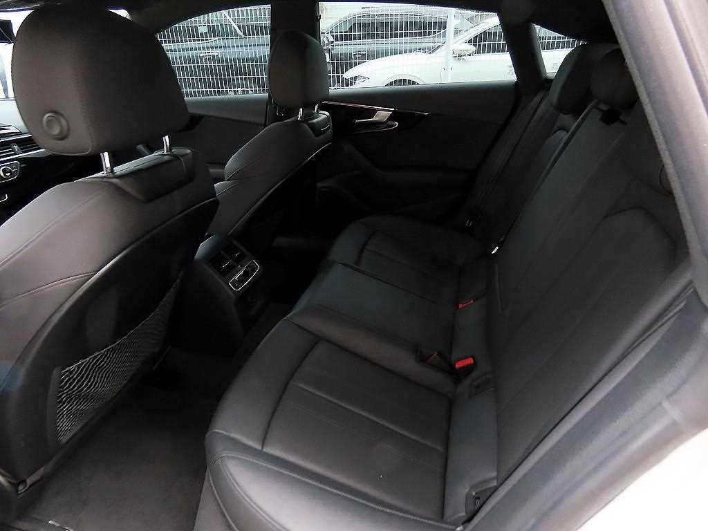 아우디 A5 A5 (F5) 40 TDI 콰트로 프리미엄 스포트백 이미지 6