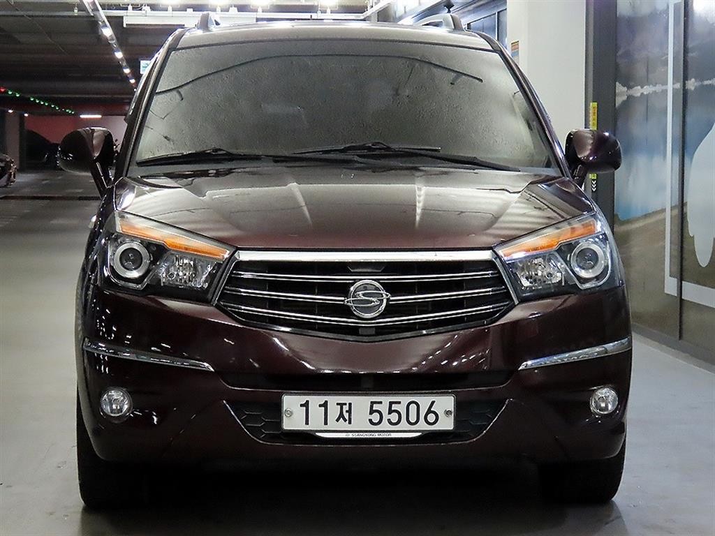 KG모빌리티(쌍용) 코란도 코란도투리스모 4WD GT 9인승 이미지 2