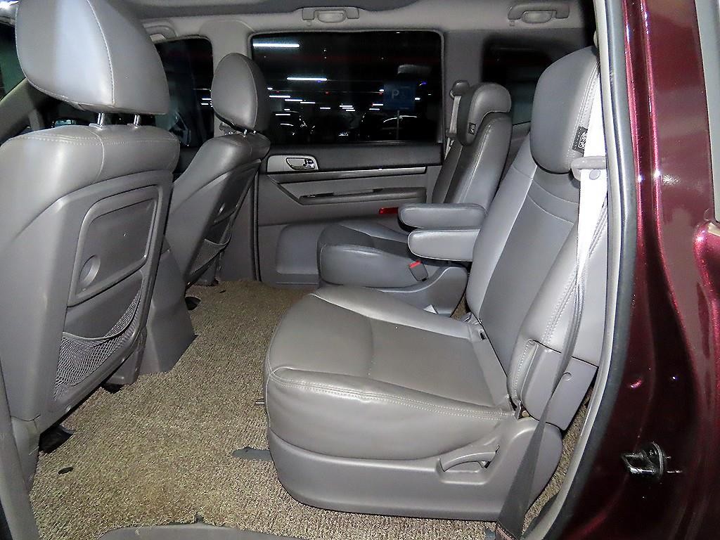 KG모빌리티(쌍용) 코란도 코란도투리스모 4WD GT 9인승 이미지 7